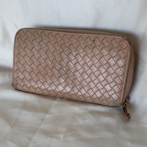 Authentic Bottega Veneta Wallet
